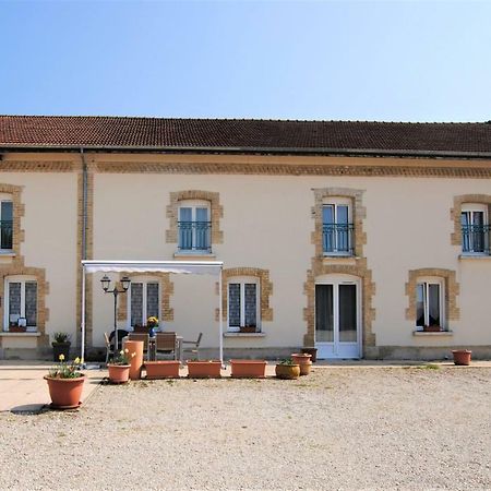 La Janenquelle Bed & Breakfast Sarry  Exterior photo